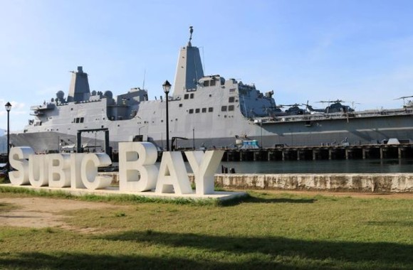 US navy back to Subic