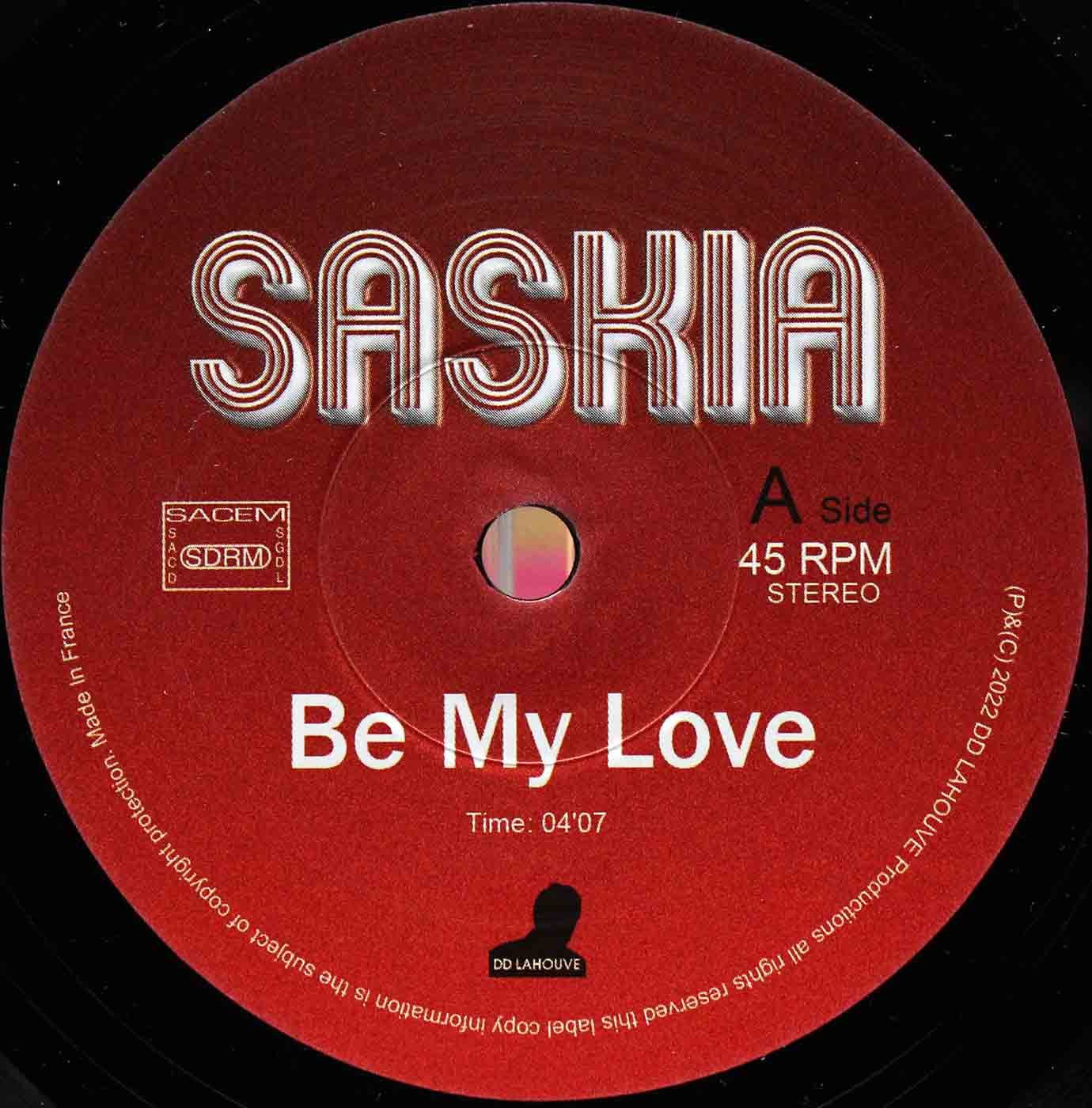 Saskia Be My Love 03