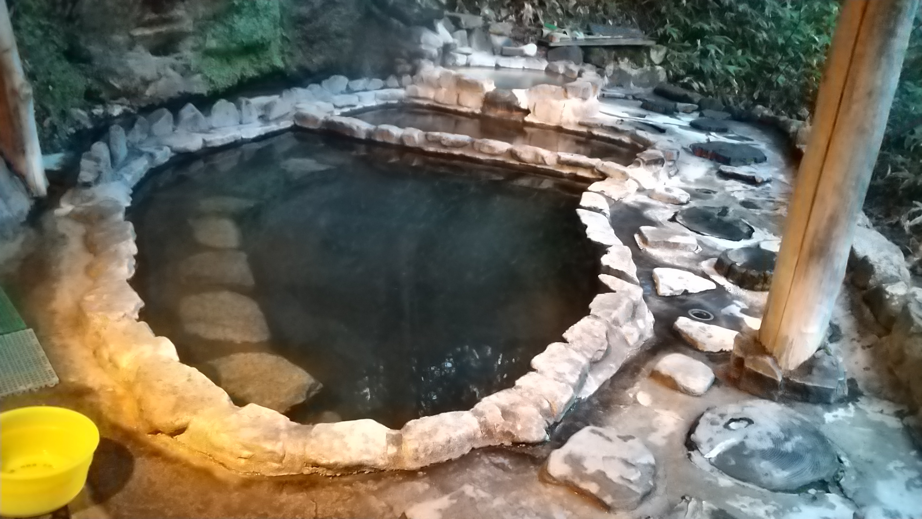 中房温泉　白滝の湯1