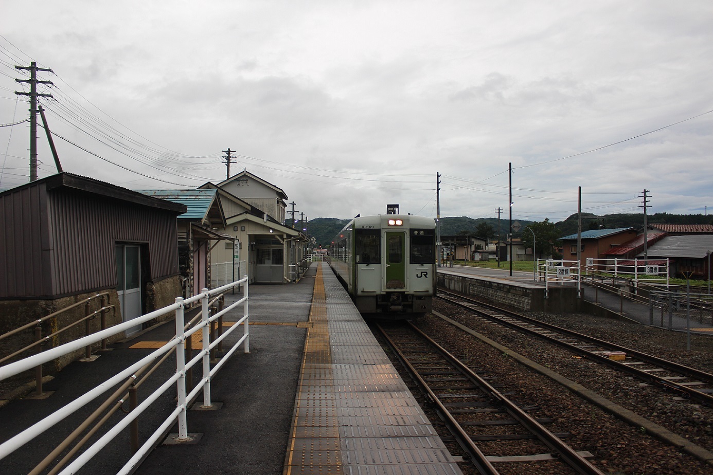 荒屋新町駅a118