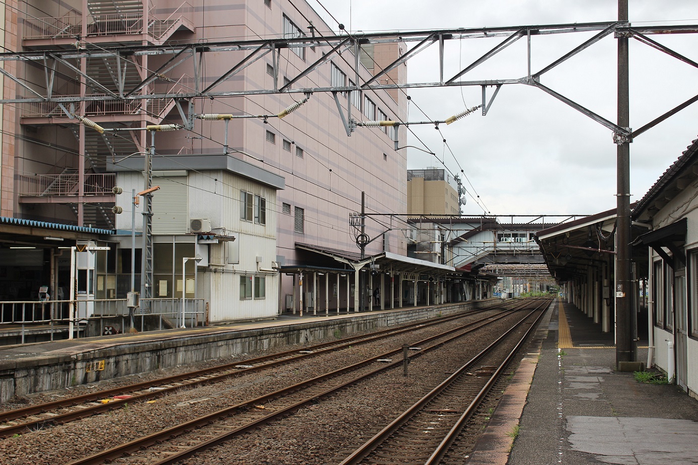 私鉄福島駅a128