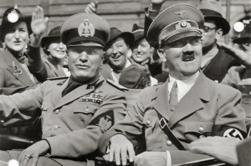 2b 600 hitler Mussolini