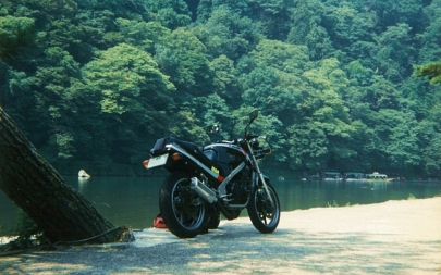 カワサキFX400R京都嵐山渡月橋