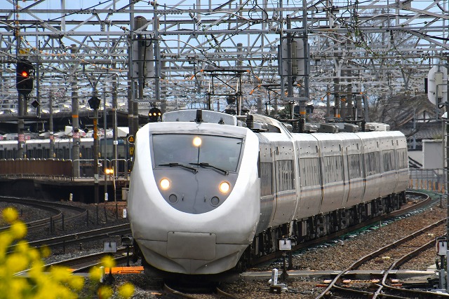 特急ひだ、Sはくと、サンダーバード、はるか、キヤ141、白帯